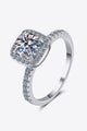 Anillo de halo cuadrado de moissanita de 2 quilates